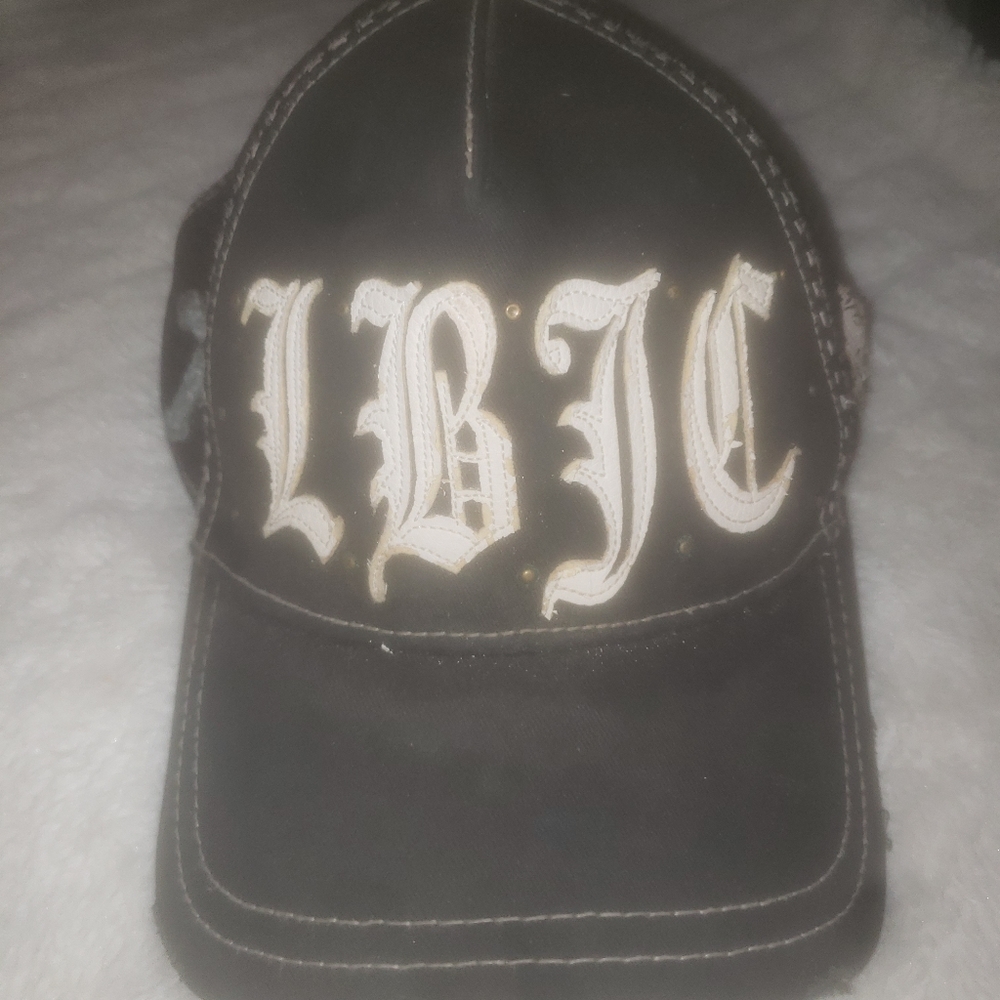 Laguna Beach trucker style hat